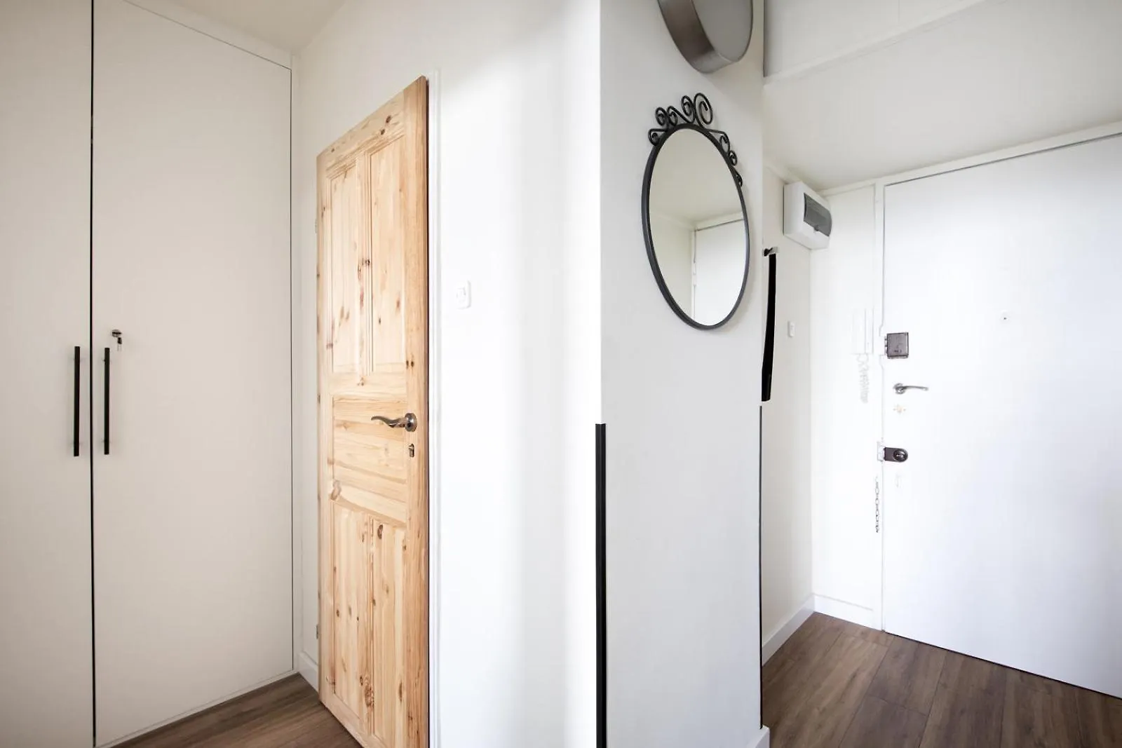 Labo Apartment Ogród Saski Warszawa